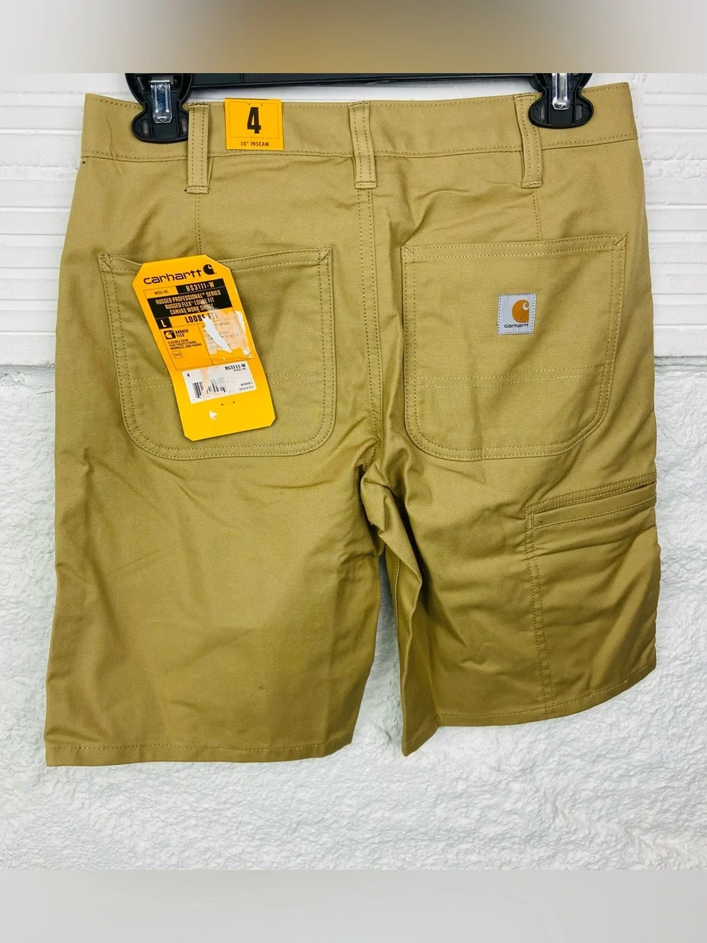 NWT Carhartt rugged professional loose fit Tan Work Bermudas - Straight Fit SZ 4